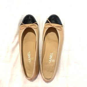 Chanel ballerina flats